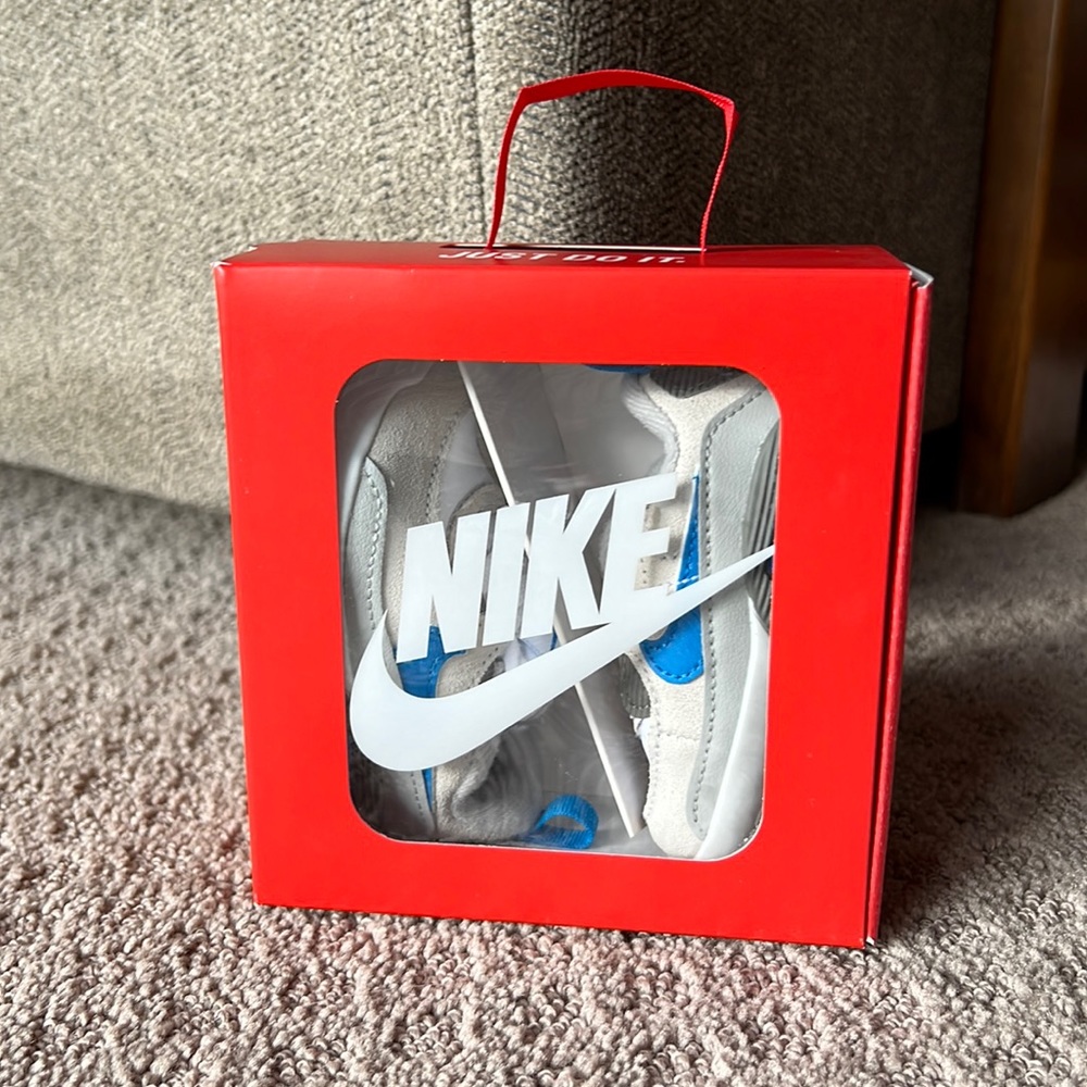 Nike Max 90 Crib NIB